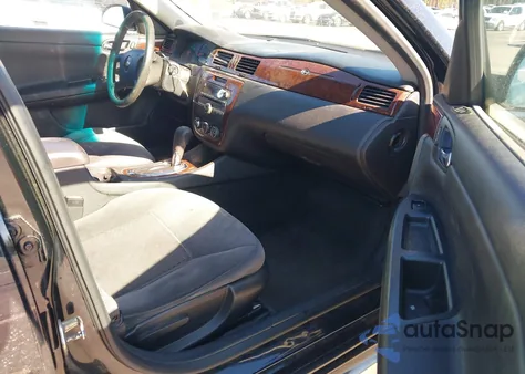 2011 Chevrolet Impala Ls z USA, uszkodzony, nr VIN 2G1WF5EK8B1309778